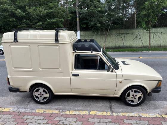 FIAT 147 1.3 FIORINO FURGÃO 8V GASOLINA 2P MANUAL